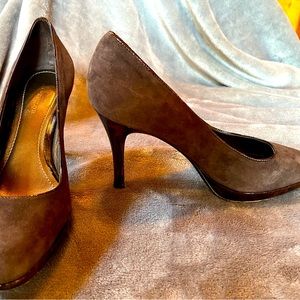 Ann Taylor platform brown suede heels